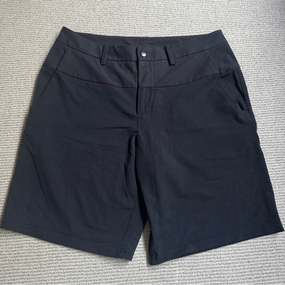 lululemon athletica Black Men's Flat Front Shorts